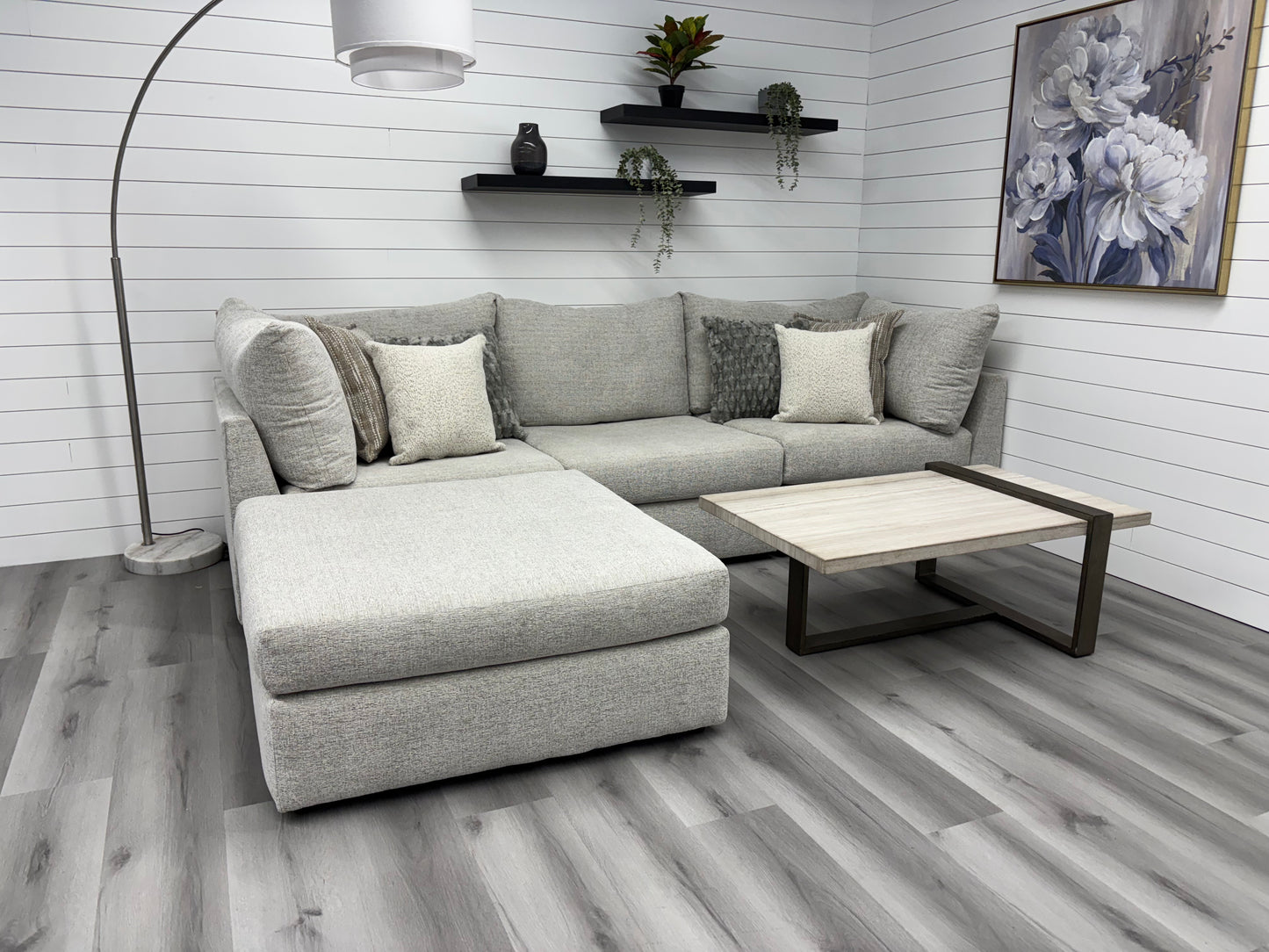 Brand New Arcadia 4 Piece Modular Sectional
